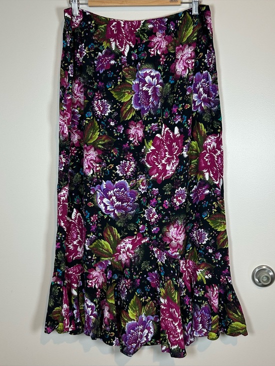 White Stag Dresses & Skirts - Vintage Black Purple Floral Large White Stag Mermaid Floor Maxi Skirt